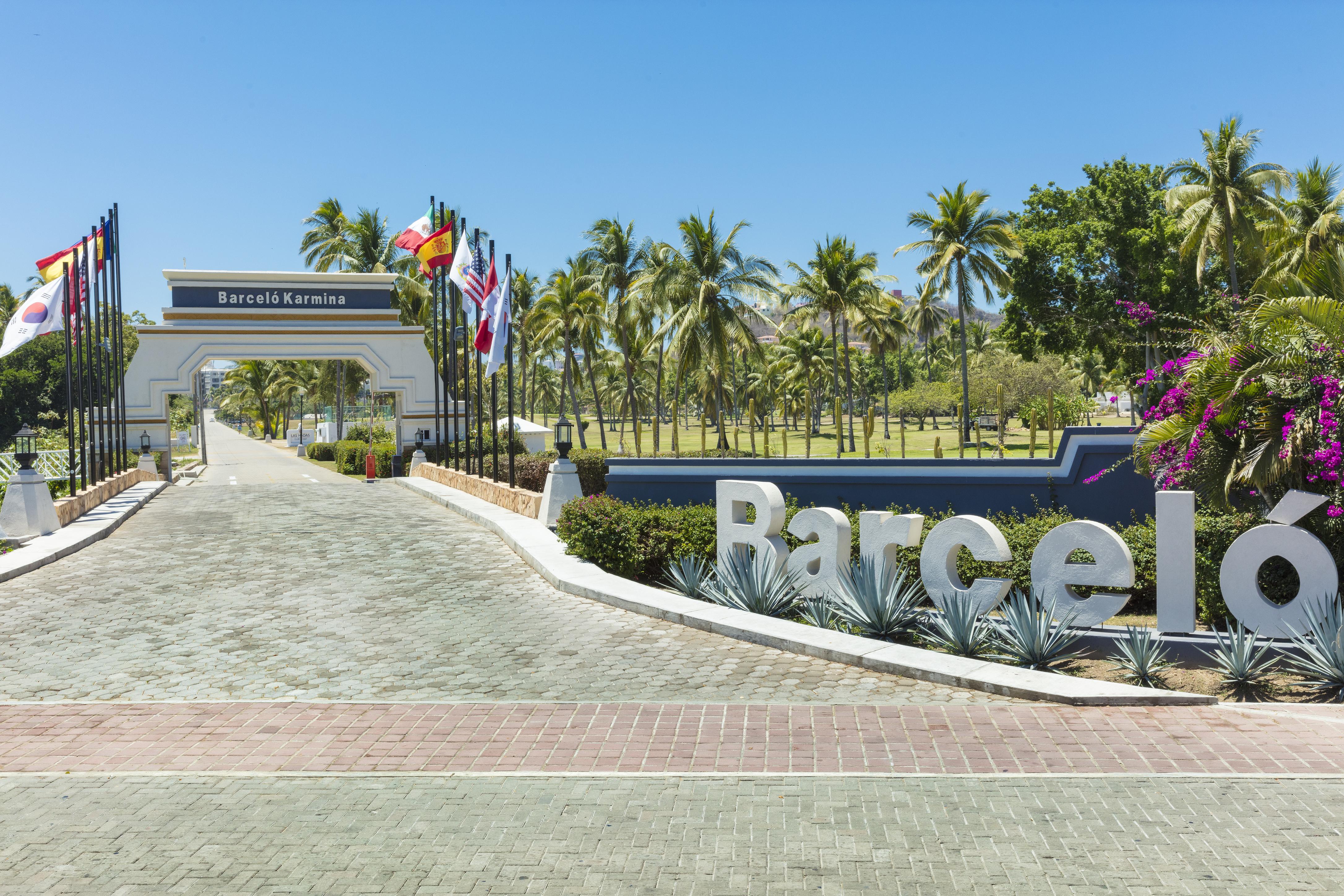 Barcelo Karmina Hotel Manzanillo Exterior foto Barcelona Golf Resort