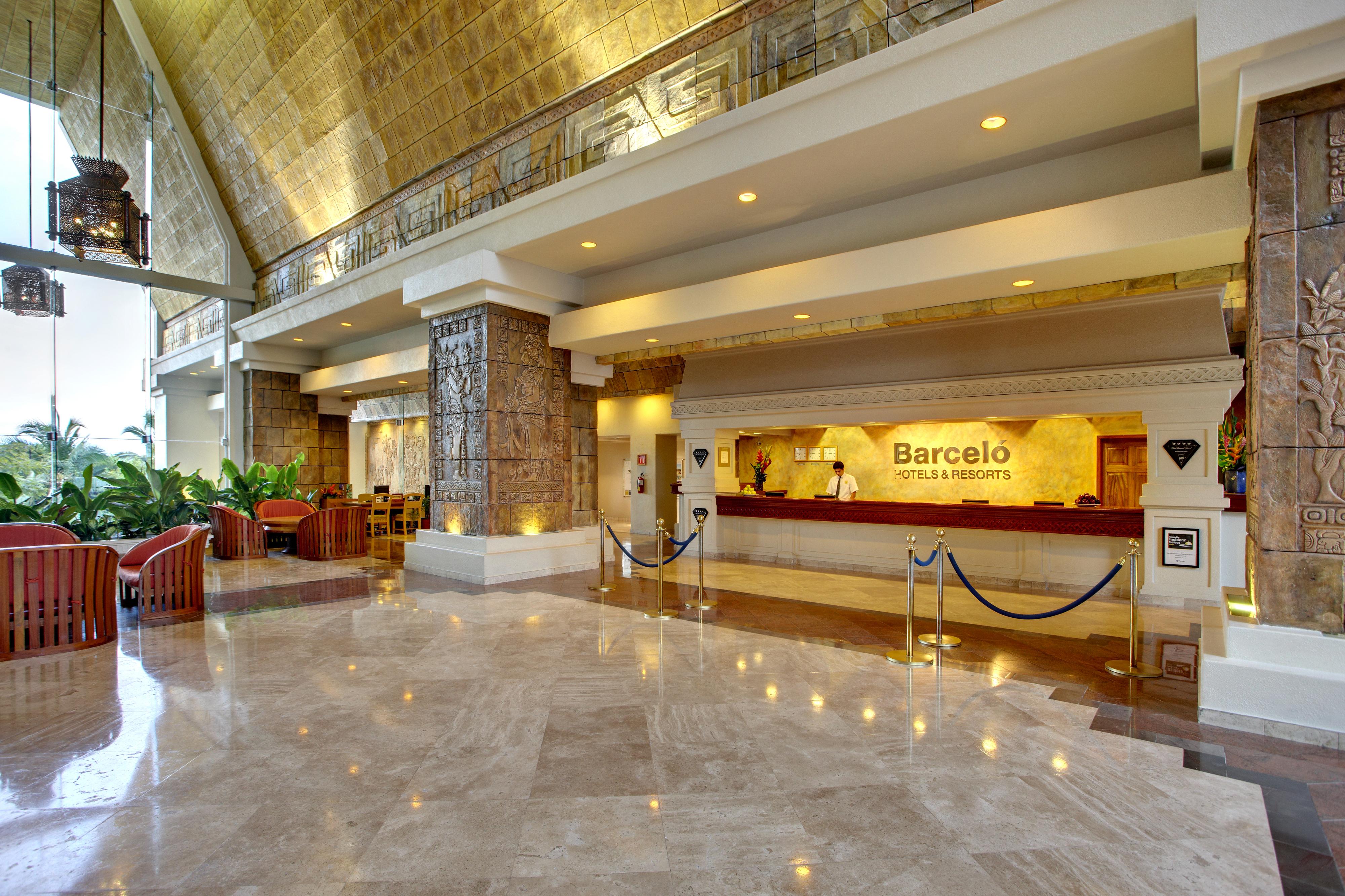 Barcelo Karmina Hotel Manzanillo Exterior foto Lobby